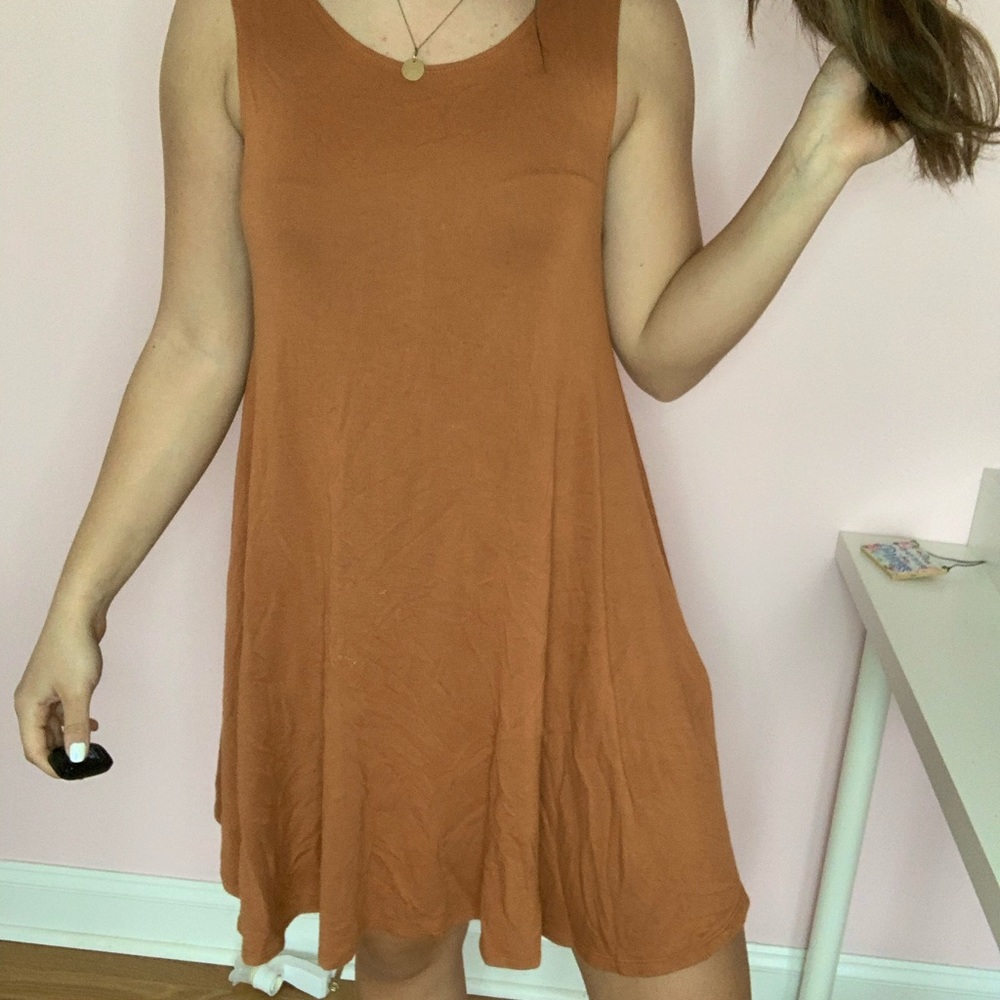tan t shirt dress